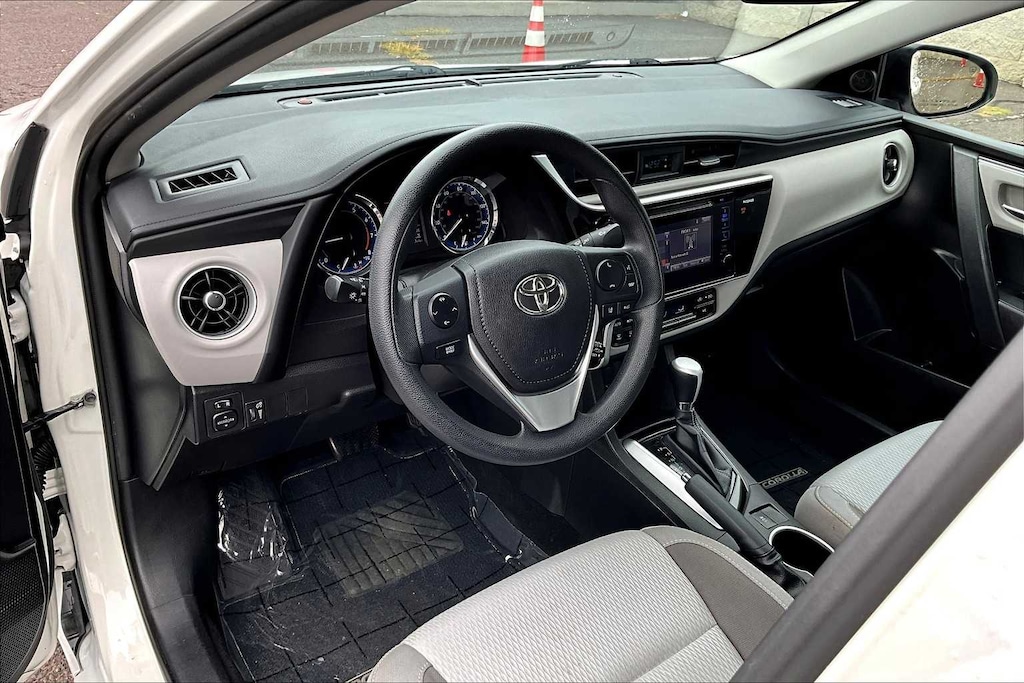 Used 2017 Toyota Corolla LE Sedan
