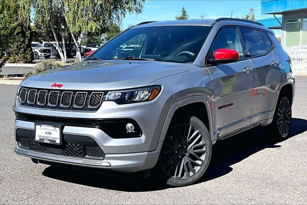 Used 2023 Jeep Compass Limited SUV