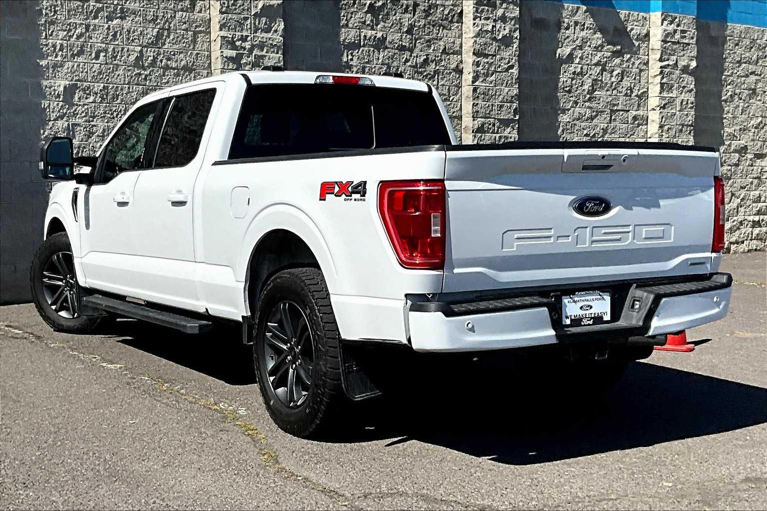 2021 Ford F-150 XLT photo 4