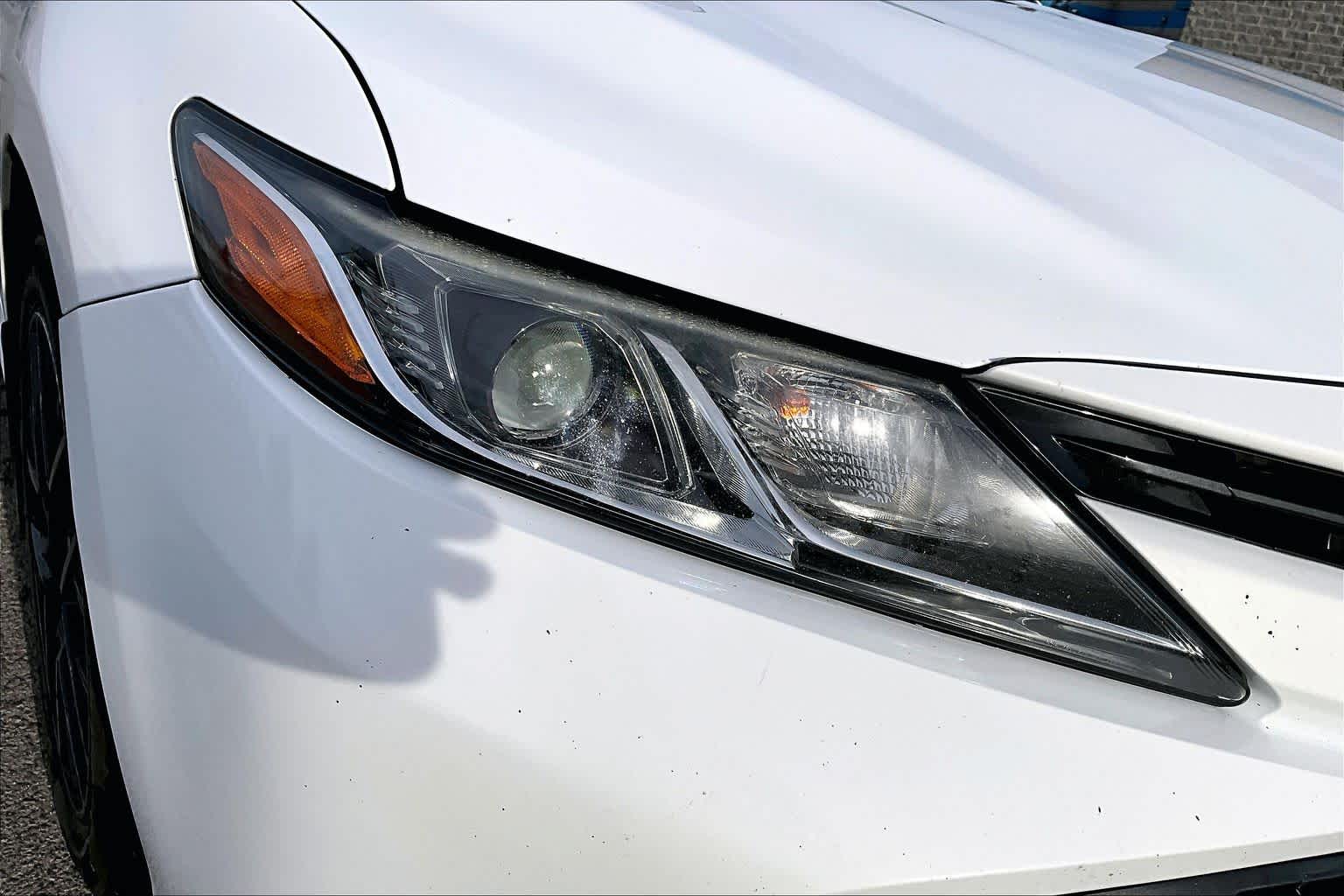 Used 2019 Toyota Camry LE with VIN 4T1B11HK3KU808982 for sale in Klamath Falls, OR