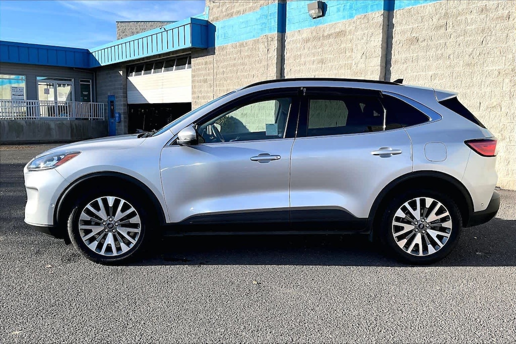 Used 2020 Ford Escape Titanium SUV