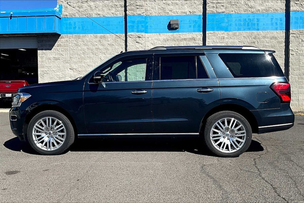 Used 2024 Ford Expedition Limited SUV