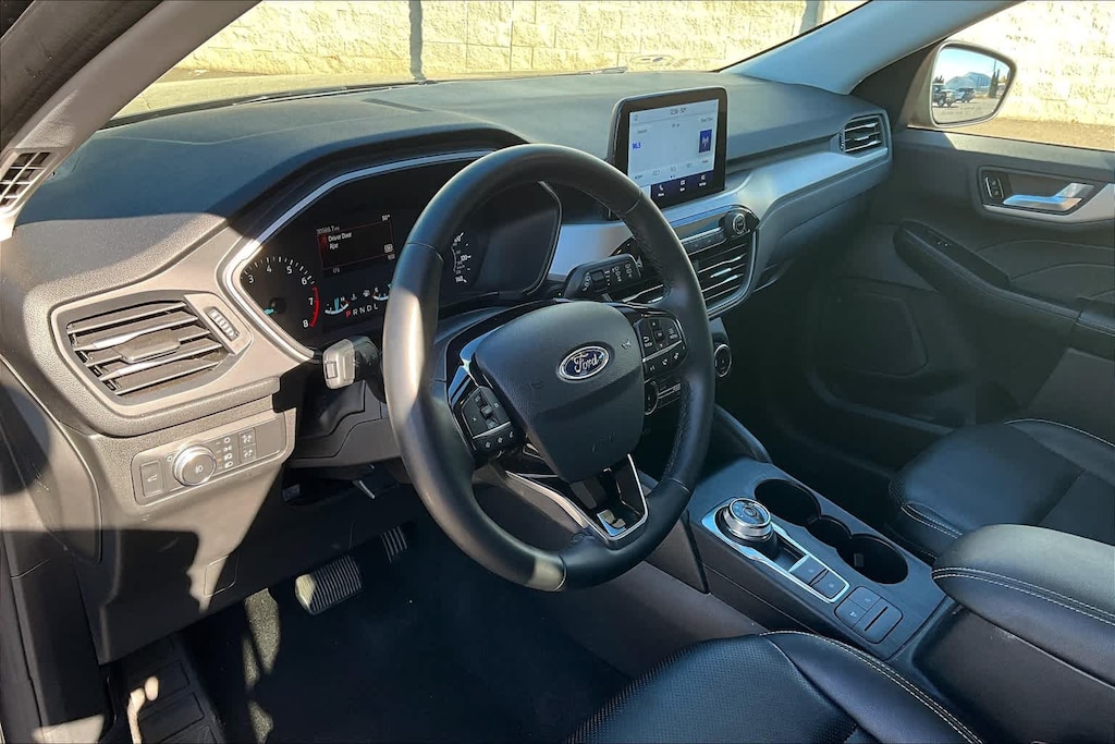 Used 2022 Ford Escape SEL SUV