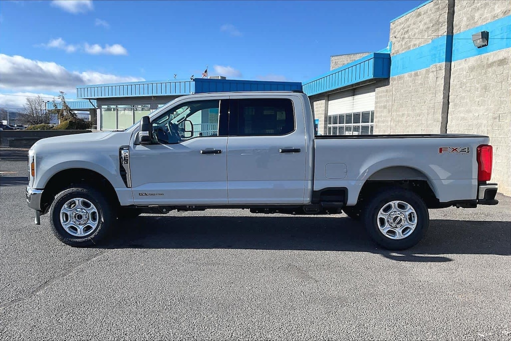 New 2026 Ford F-250 F-250 XLT Truck Crew Cab