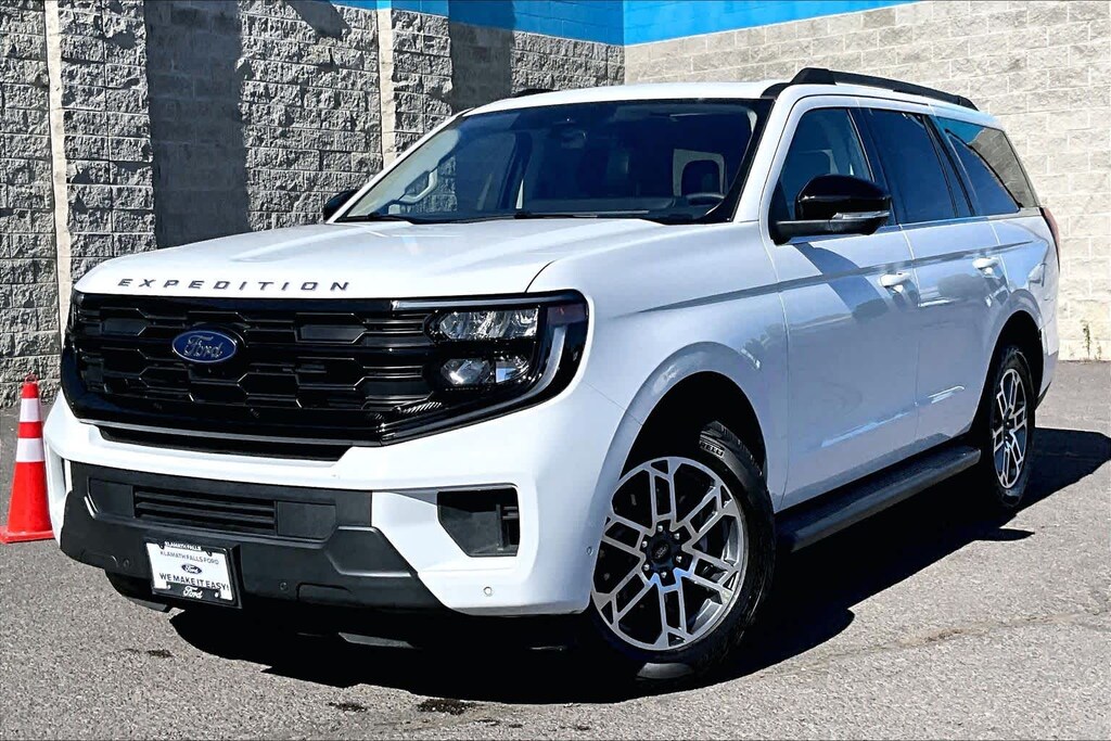 Used 2025 Ford Expedition Active SUV