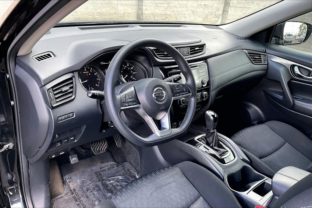 Used 2017 Nissan Rogue S SUV