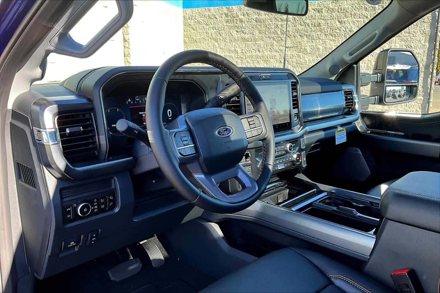 2026 Ford F-250 Lariat photo 2