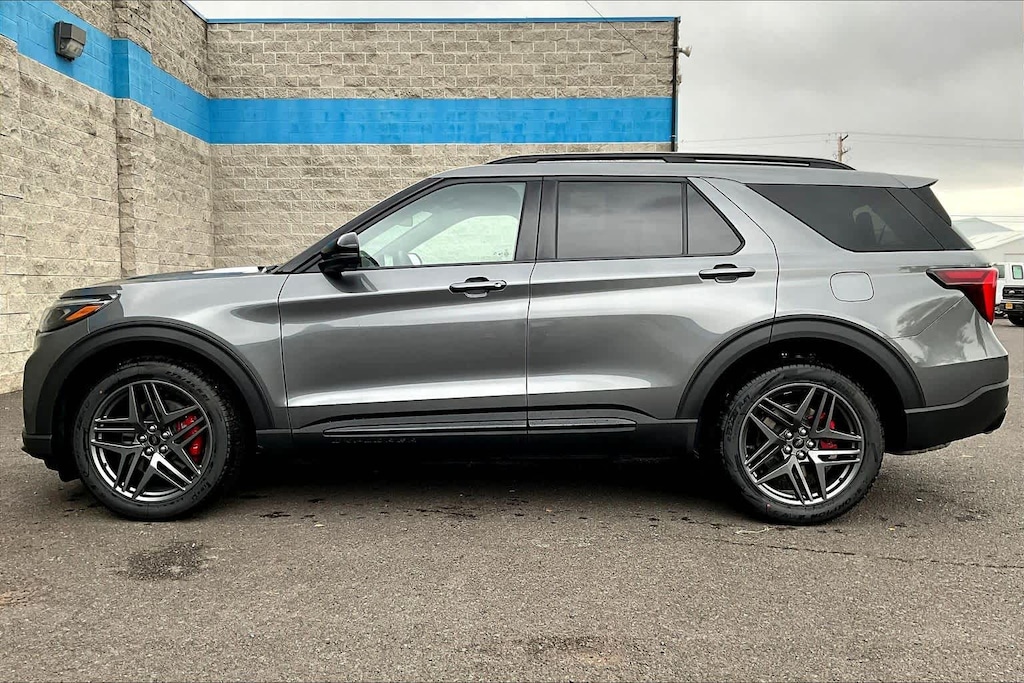 New 2025 Ford Explorer ST SUV