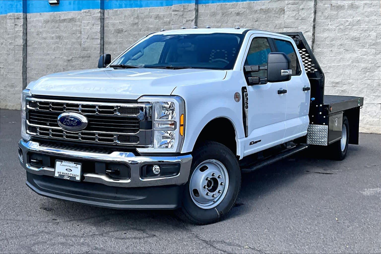 2026 Ford F-350 Chassis