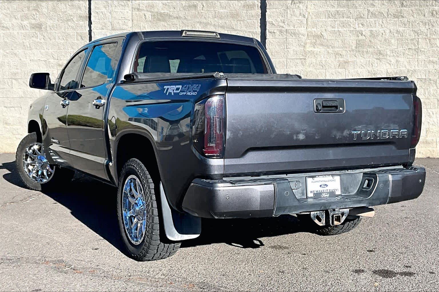 2017 Toyota Tundra Limited photo 4