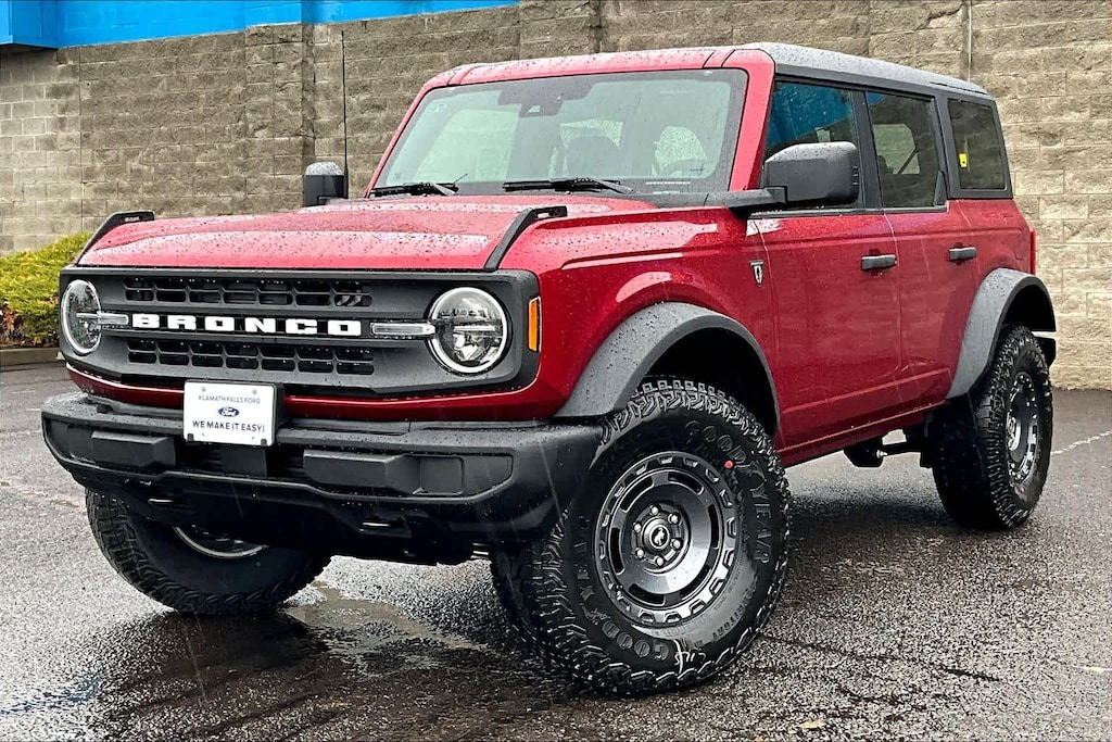 New 2025 Ford Bronco Base SUV