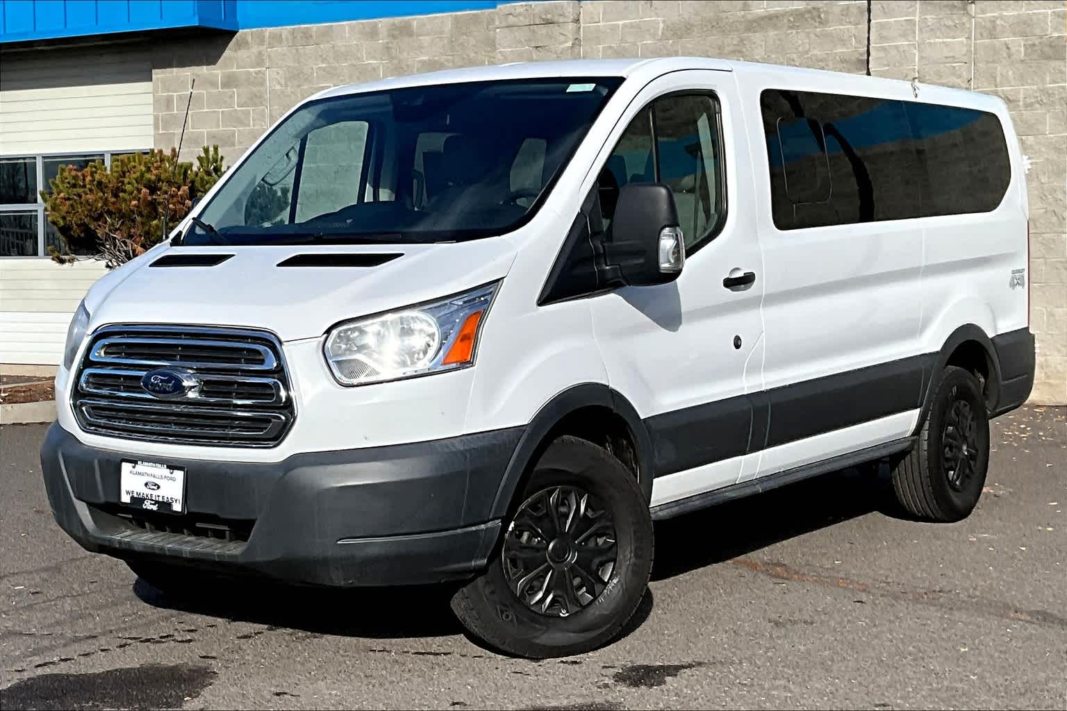 2018 Ford Transit-150 Wagon 