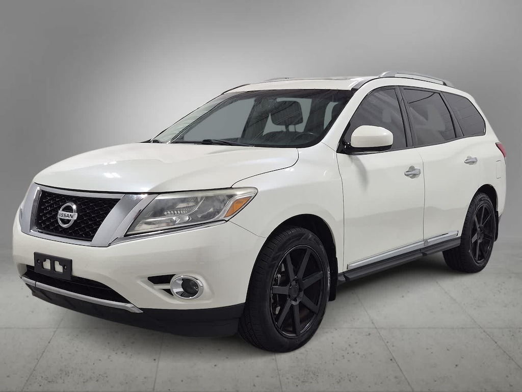 Used 2015 Nissan Pathfinder Platinum SUV