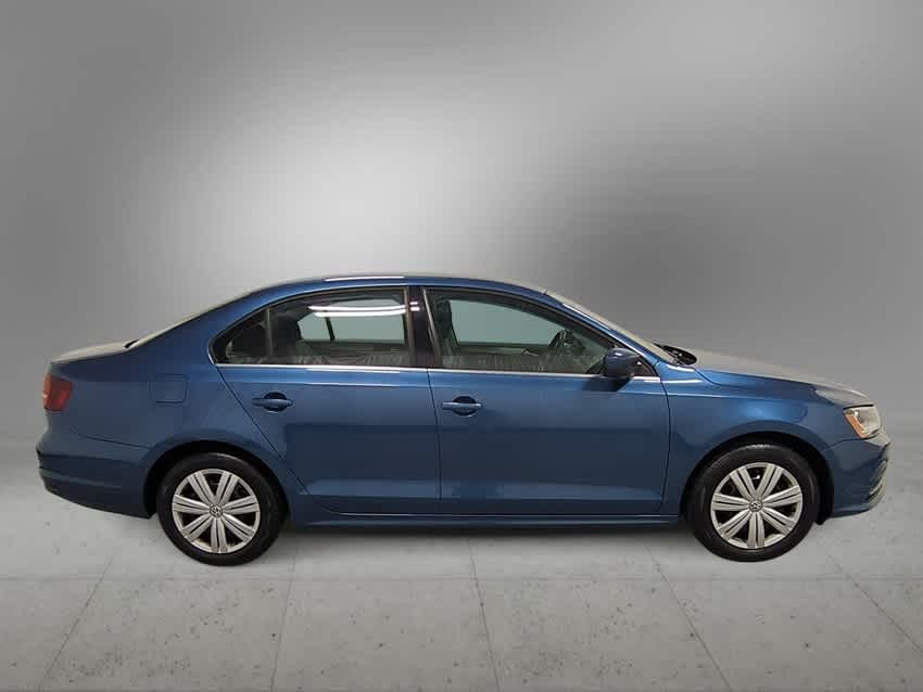 2017 Volkswagen Jetta S 9