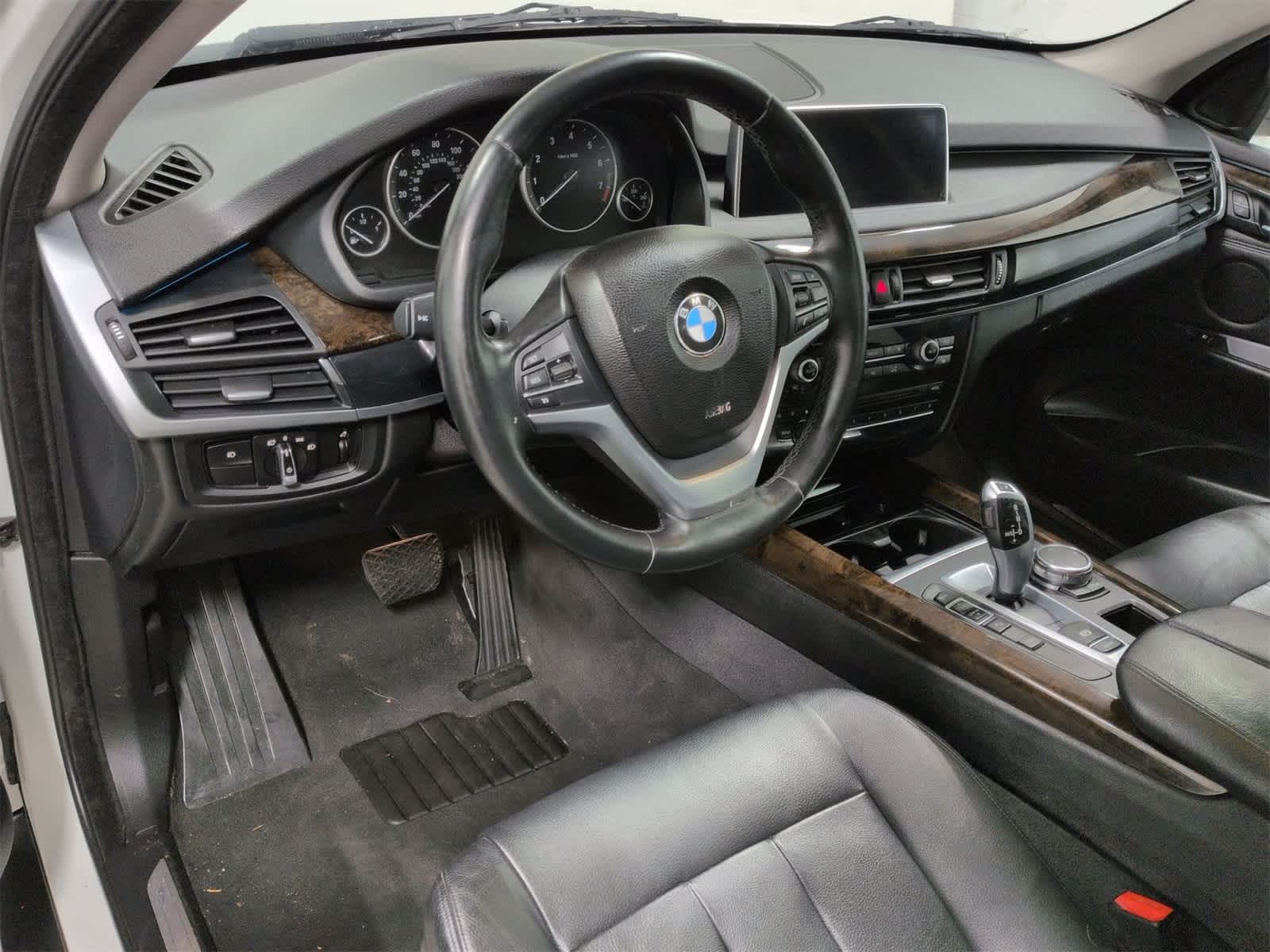 Thumbnail: 2016 BMW X5 - 10