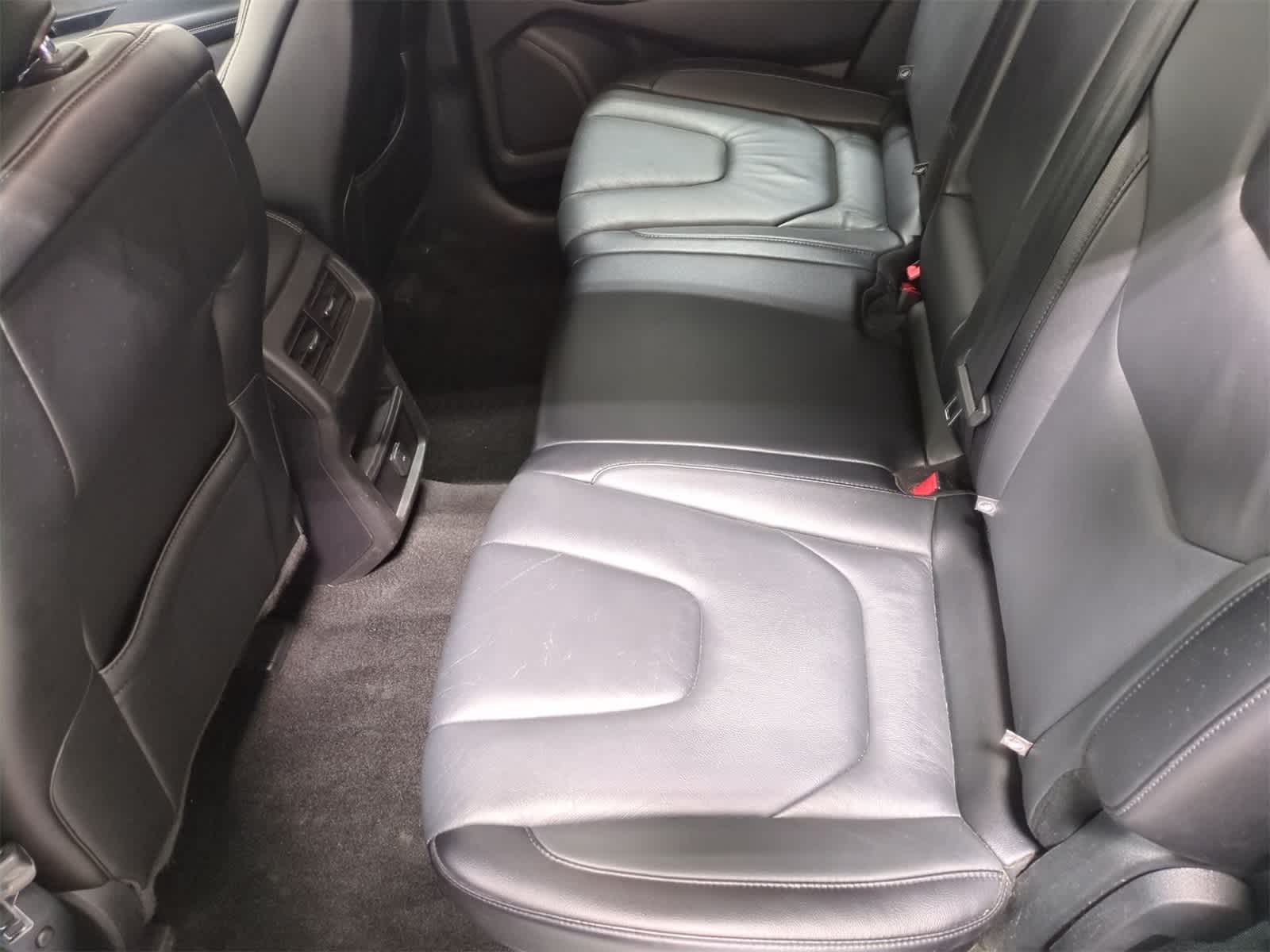 2018 Ford Edge Titanium 20