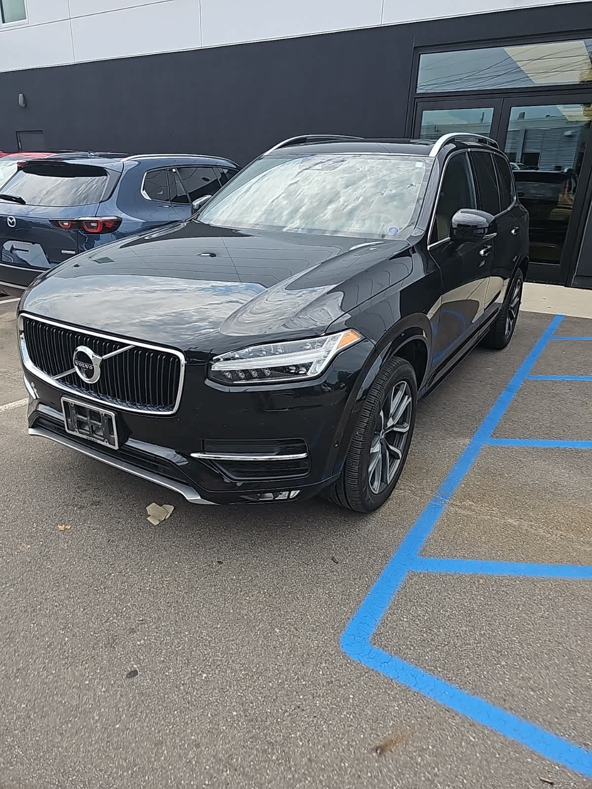 Thumbnail: 2018 Volvo XC90 - 3