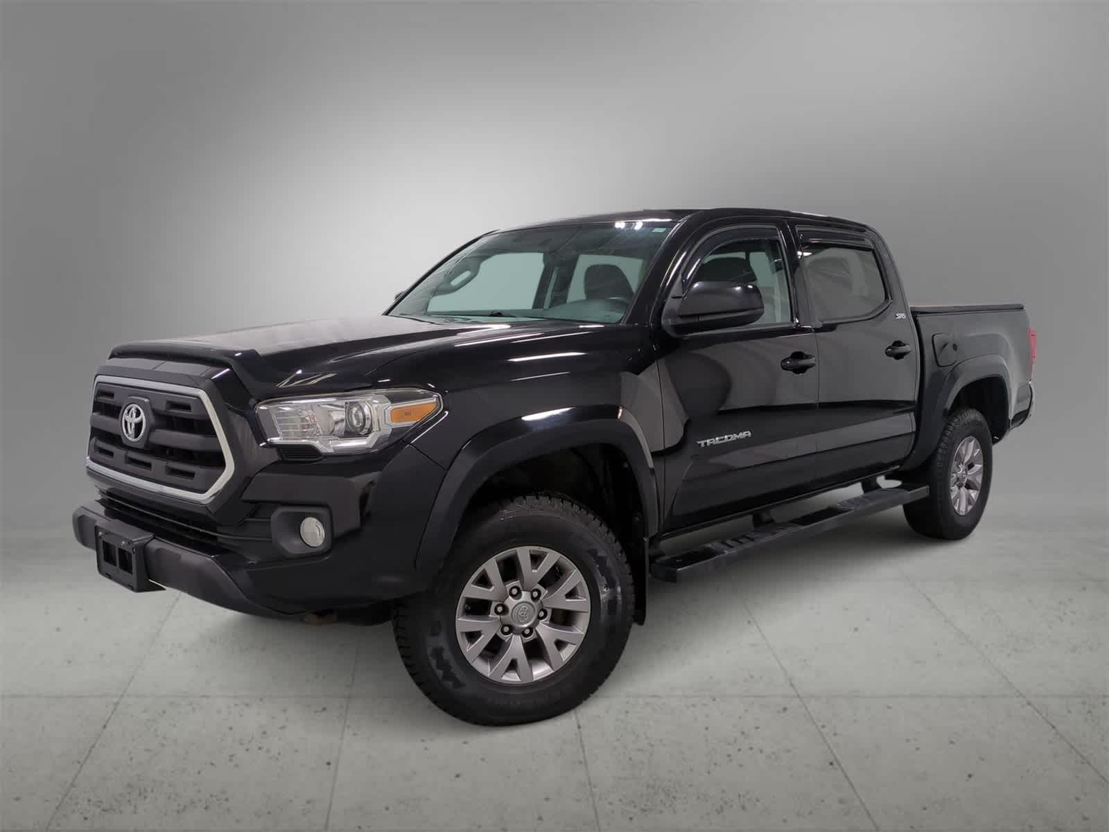 2017 Toyota Tacoma SR5 -
                  Farmington Hills, MI