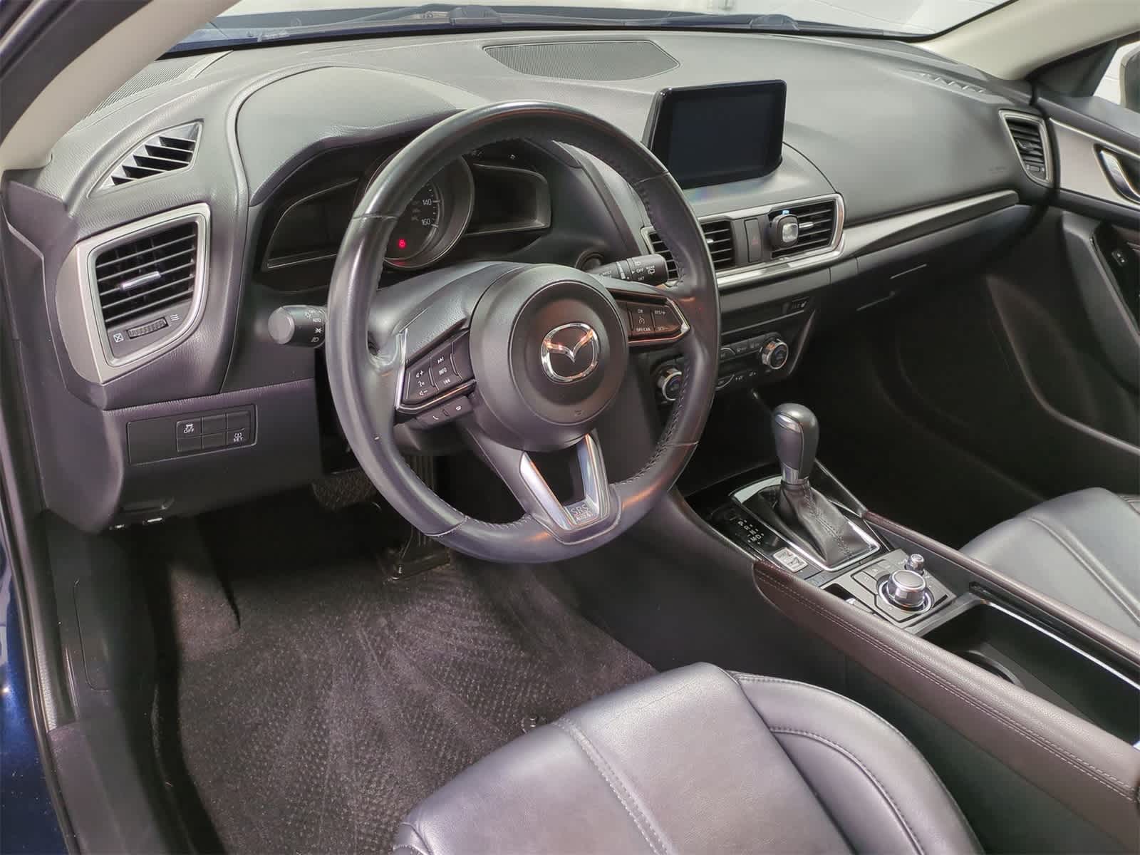 Thumbnail: 2018 Mazda Mazda3 - 10