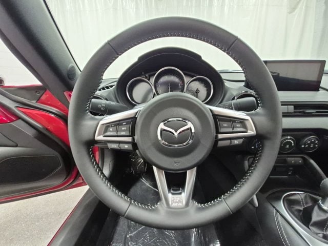 Thumbnail: 2026 Mazda MX-5 Miata - 21