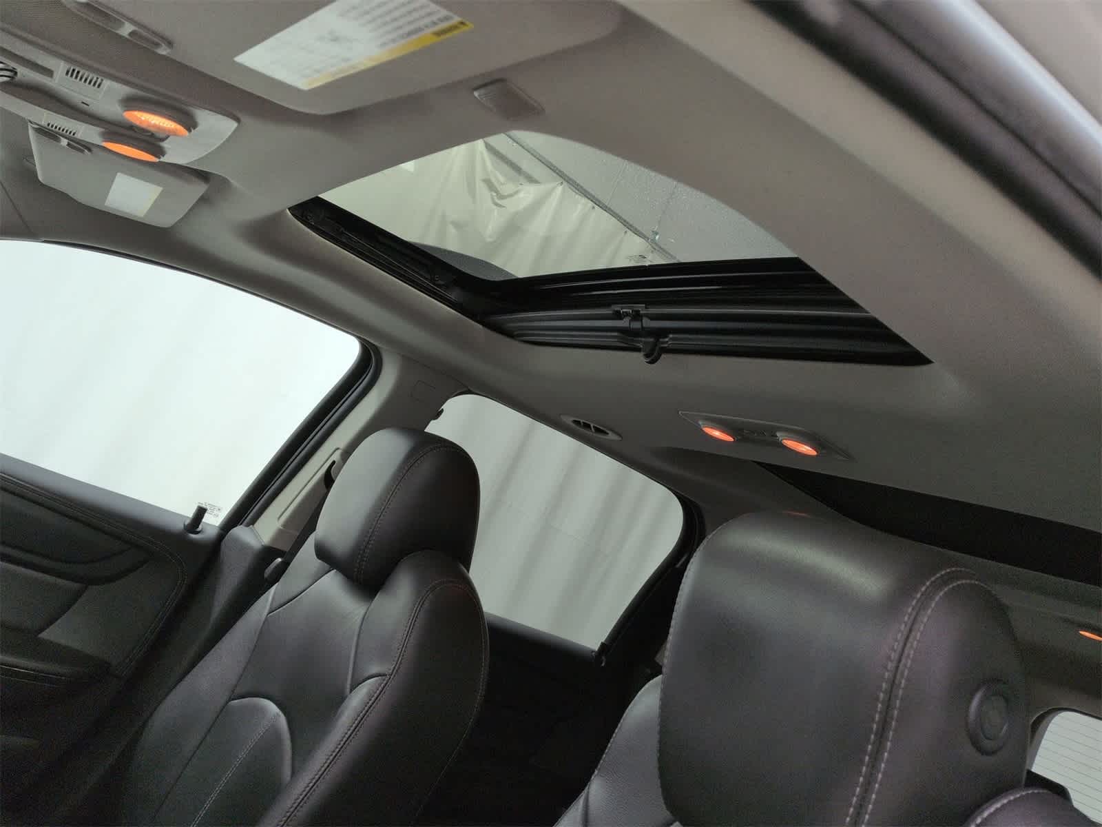 Thumbnail: 2017 GMC Acadia - 20