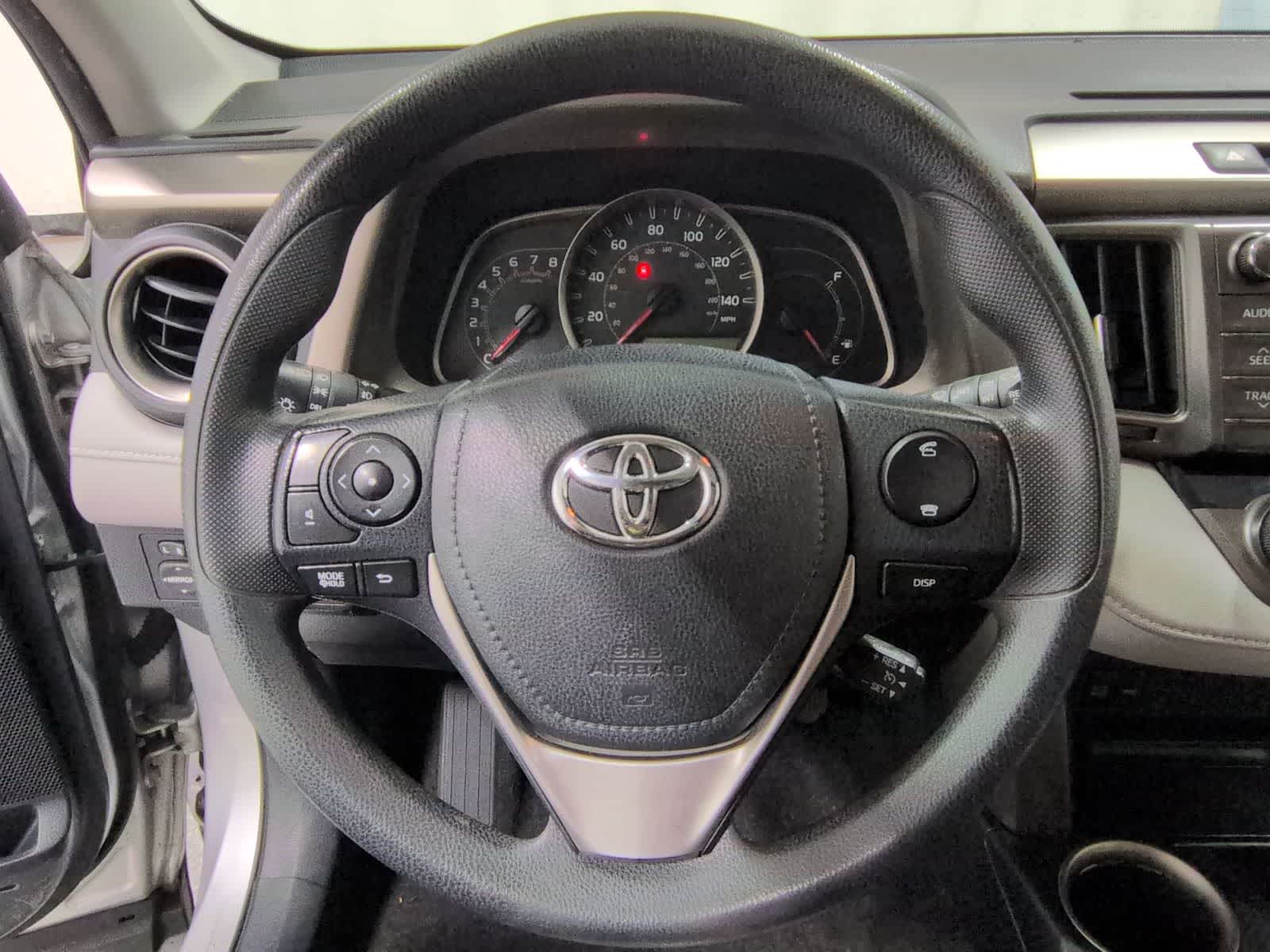Thumbnail: 2013 Toyota RAV4 - 25