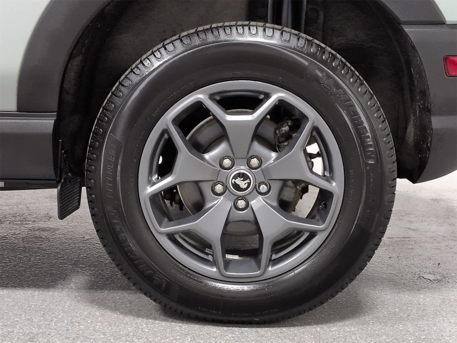 Thumbnail: 2022 Ford Bronco Sport - 14