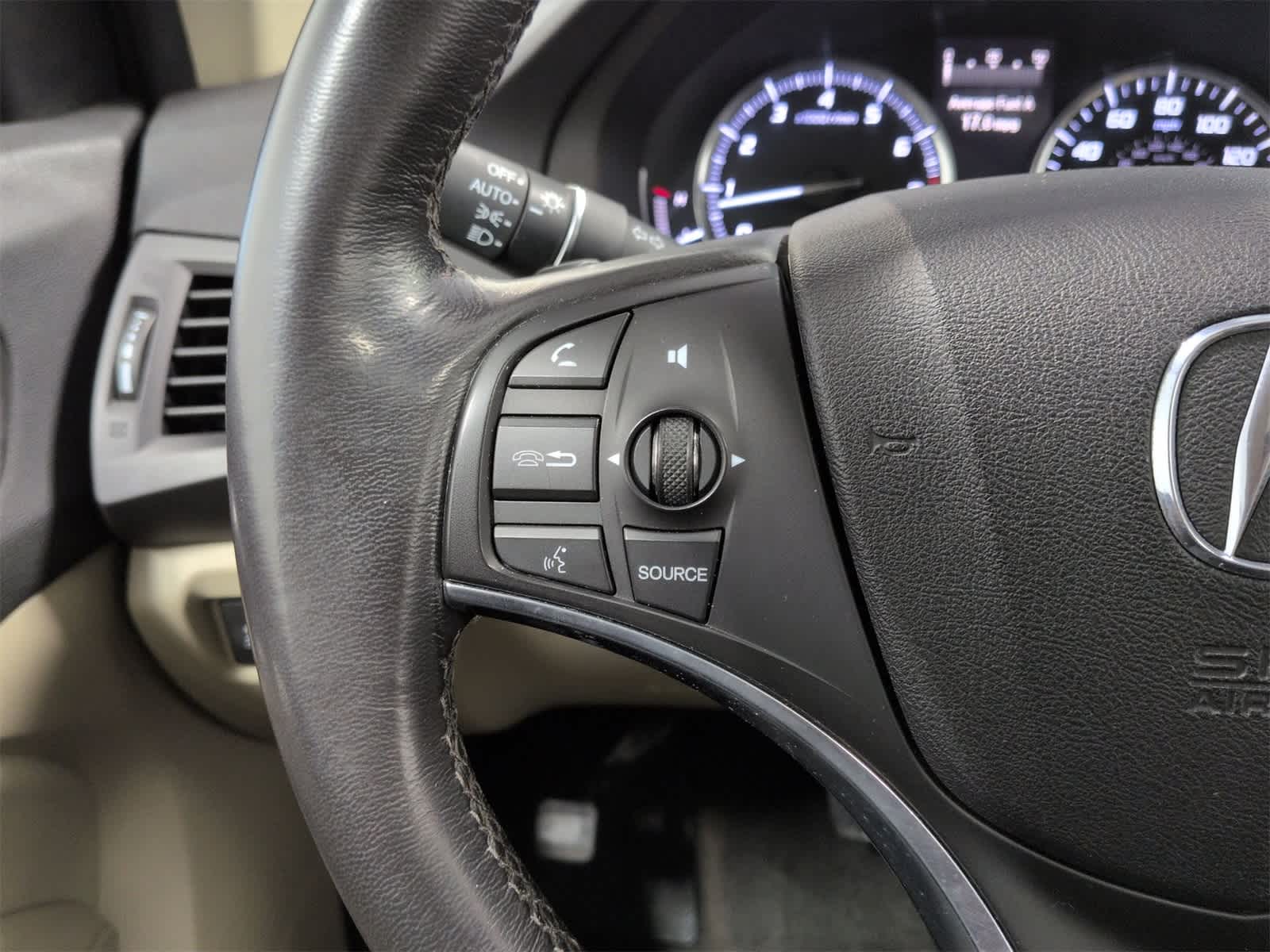 Thumbnail: 2016 Acura MDX - 26