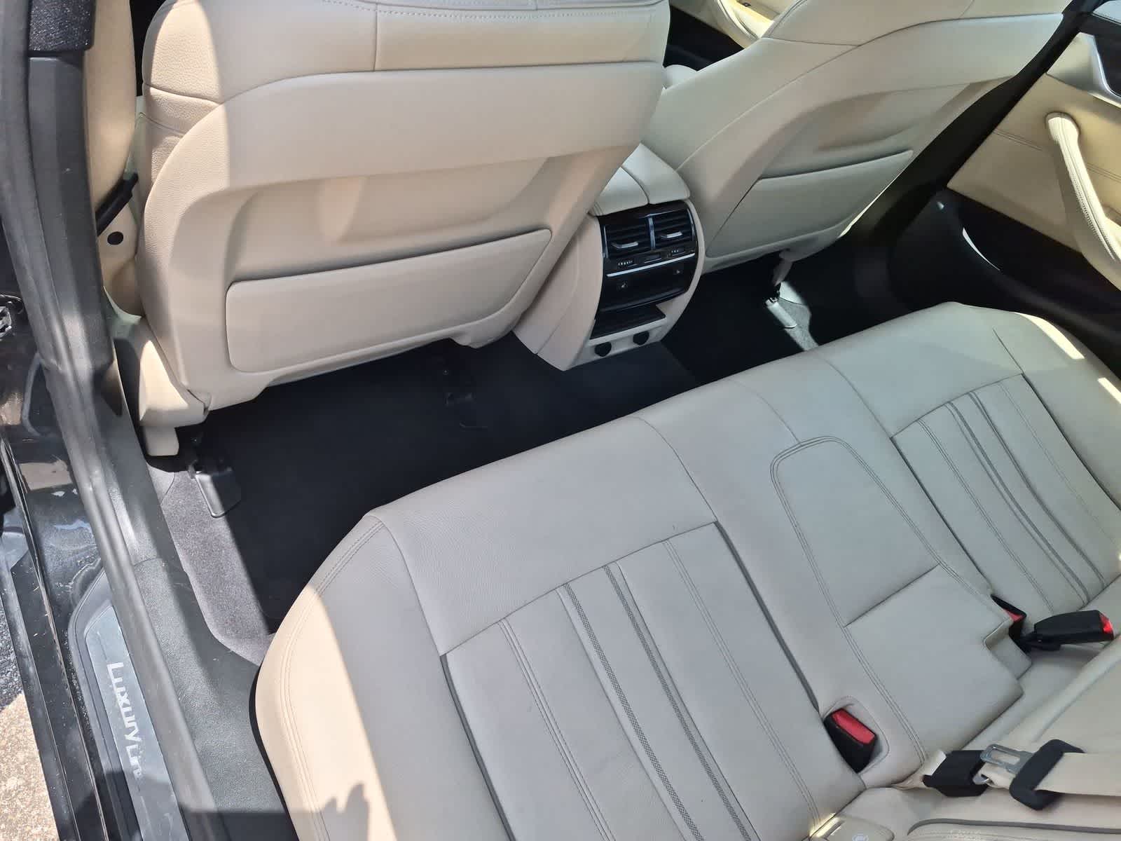 Thumbnail: 2017 BMW 5 Series - 18