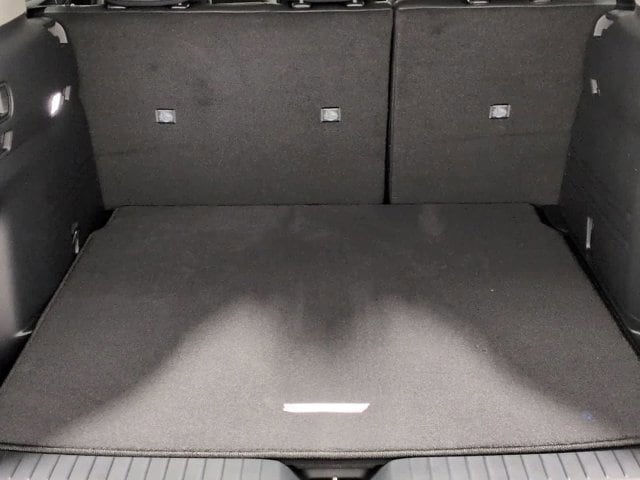 Thumbnail: 2026 Mazda CX-50 - 35