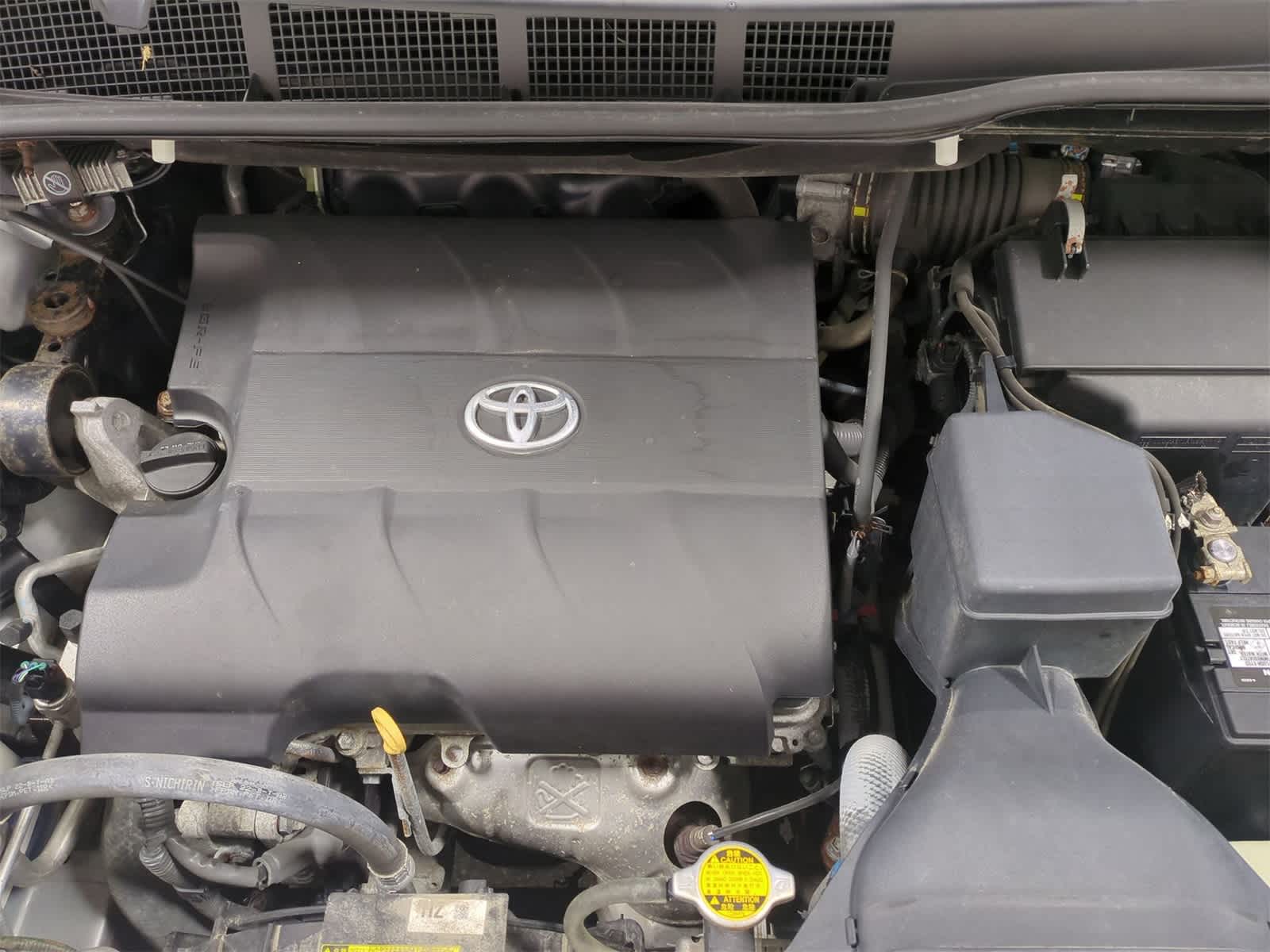 Thumbnail: 2016 Toyota Sienna - 15