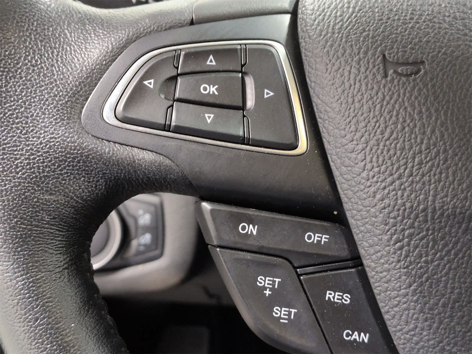 Thumbnail: 2017 Ford Escape - 23