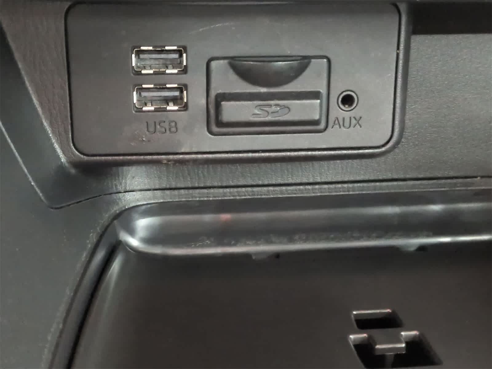 Thumbnail: 2016 Mazda Mazda3 - 31