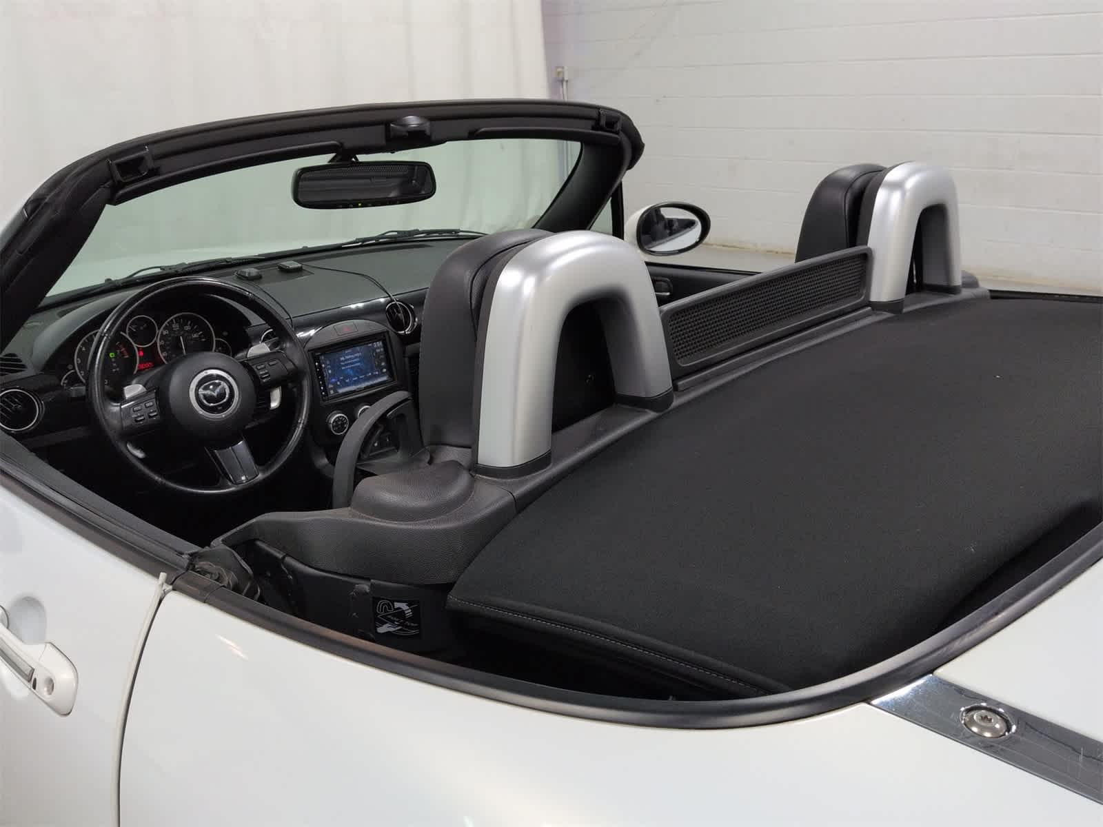 Thumbnail: 2013 Mazda MX-5 Miata - 19