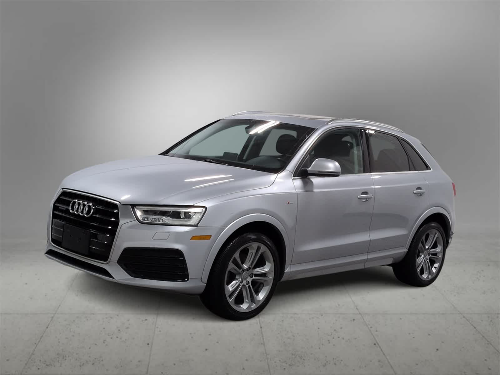 Thumbnail: 2016 Audi Q3 - 4