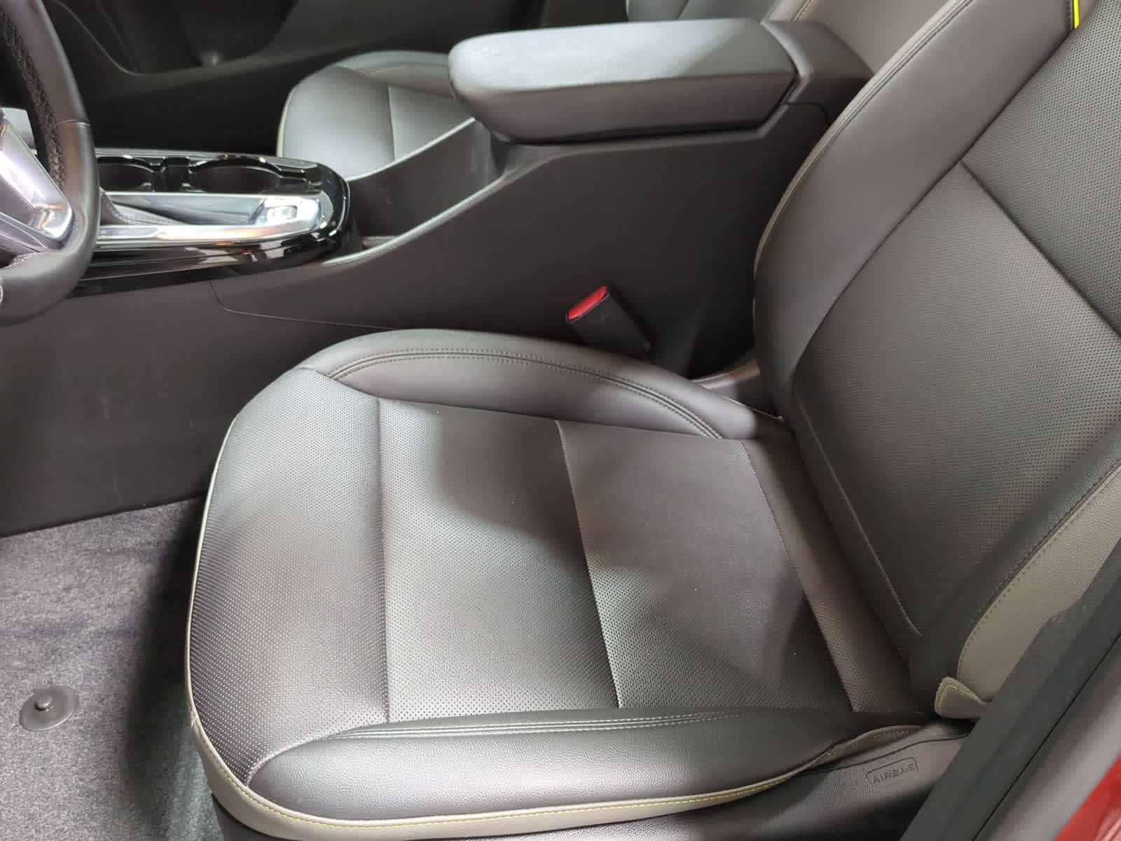 Thumbnail: 2024 Chevrolet Trax - 17