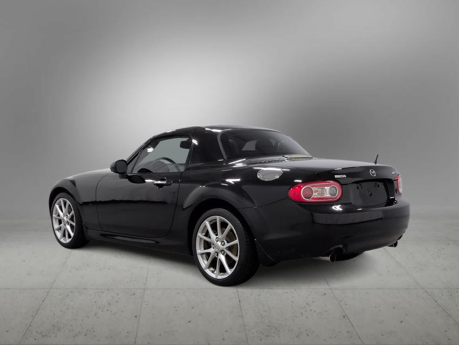 Thumbnail: 2009 Mazda MX-5 Miata - 6