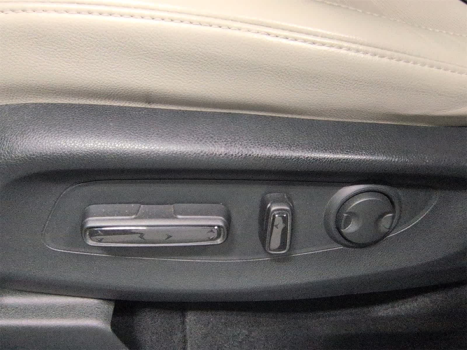 Thumbnail: 2023 Honda CR-V - 18