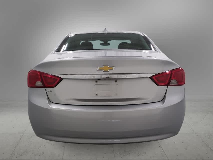 2019 Chevrolet Impala LS 7