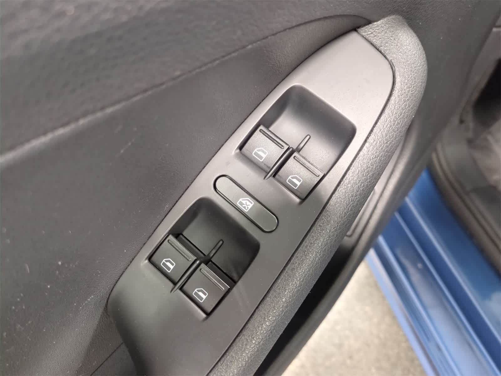 2017 Volkswagen Jetta S 18