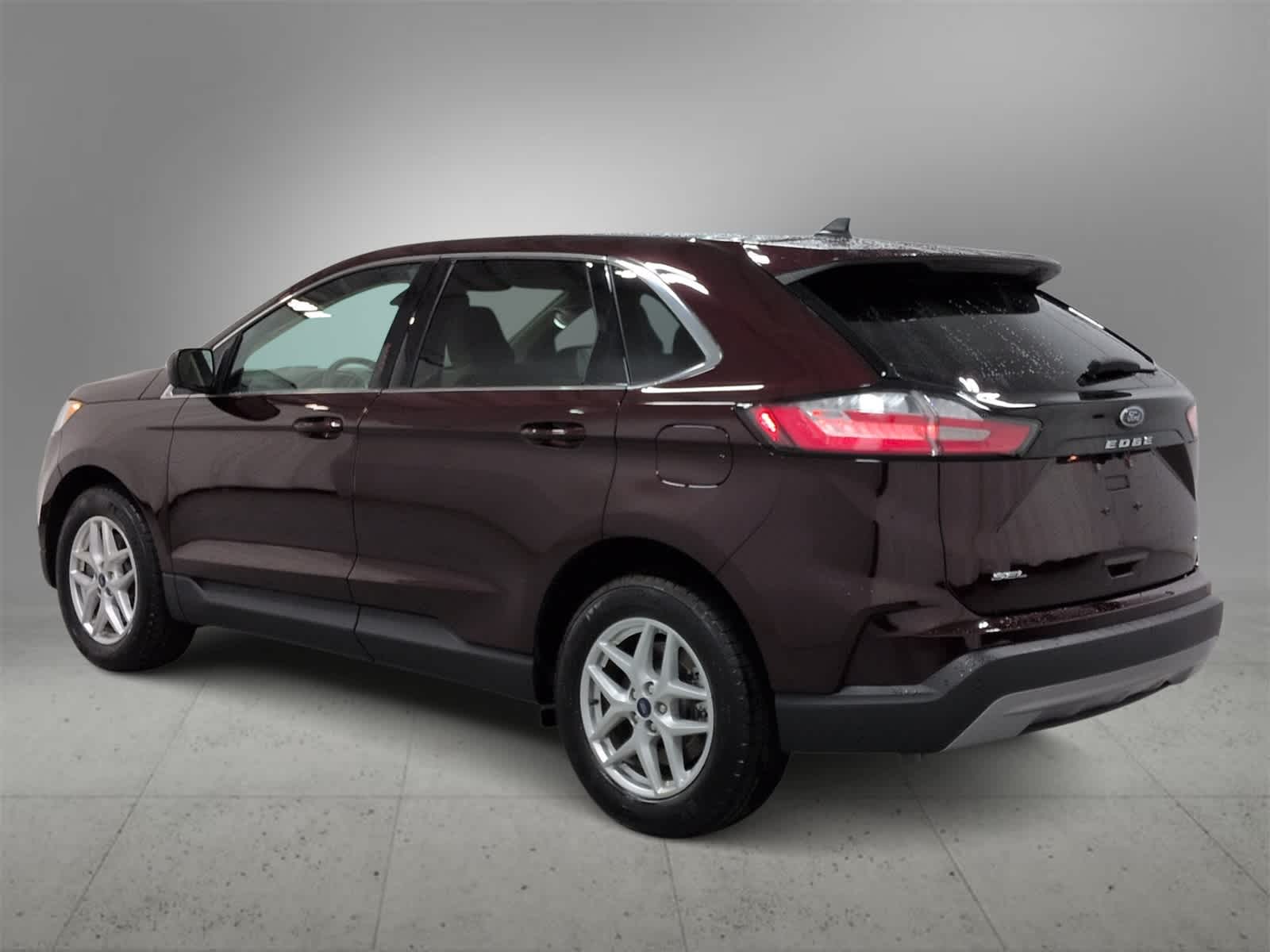 Thumbnail: 2022 Ford Edge - 6