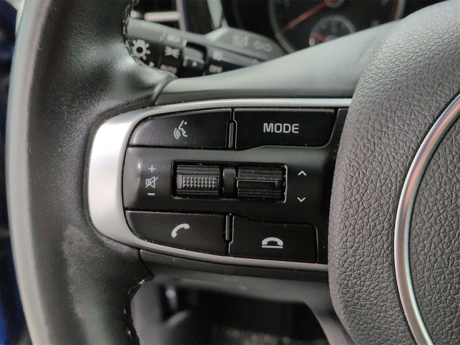 Thumbnail: 2021 Kia K5 - 24