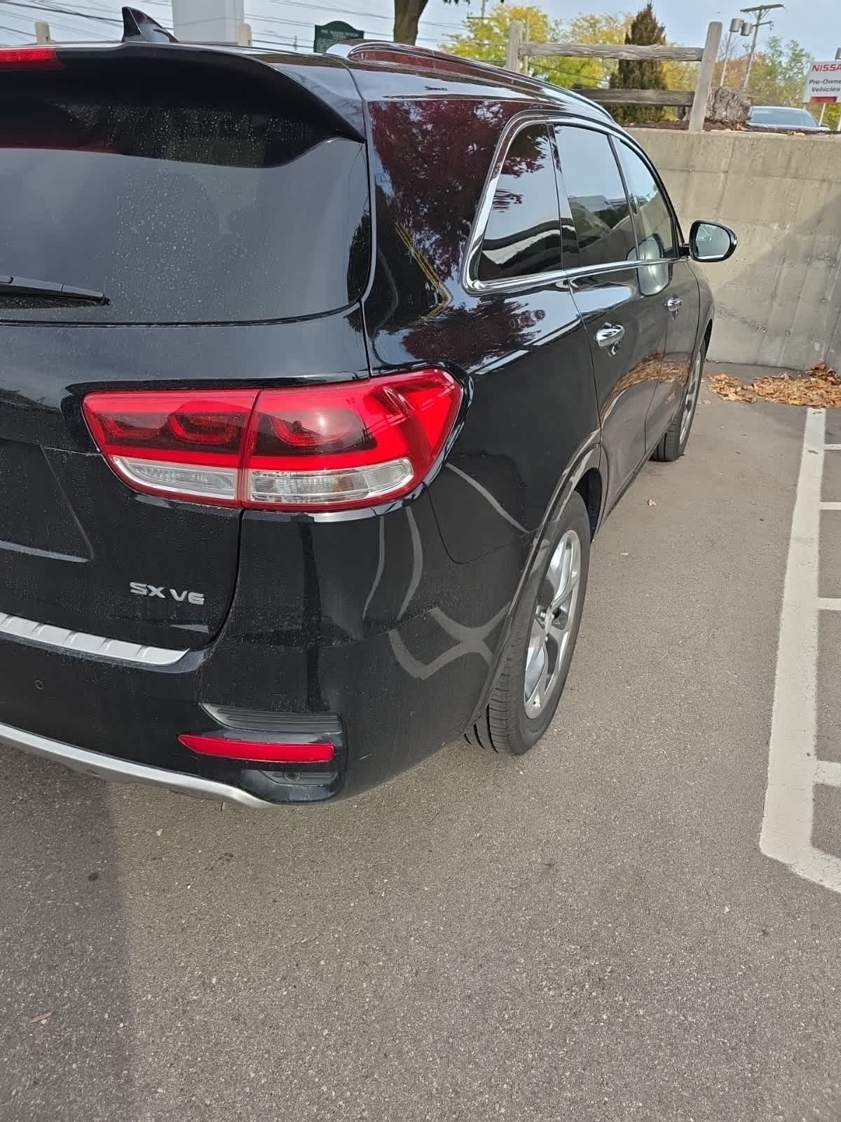 Thumbnail: 2016 Kia Sorento - 4
