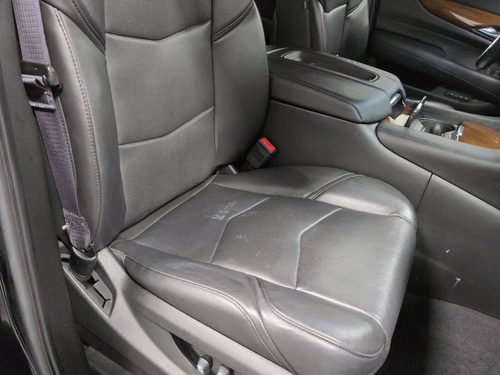 Thumbnail: 2017 Cadillac Escalade - 23