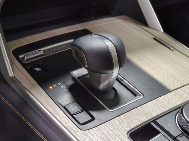 Thumbnail: 2026 Mazda CX-70 - 36