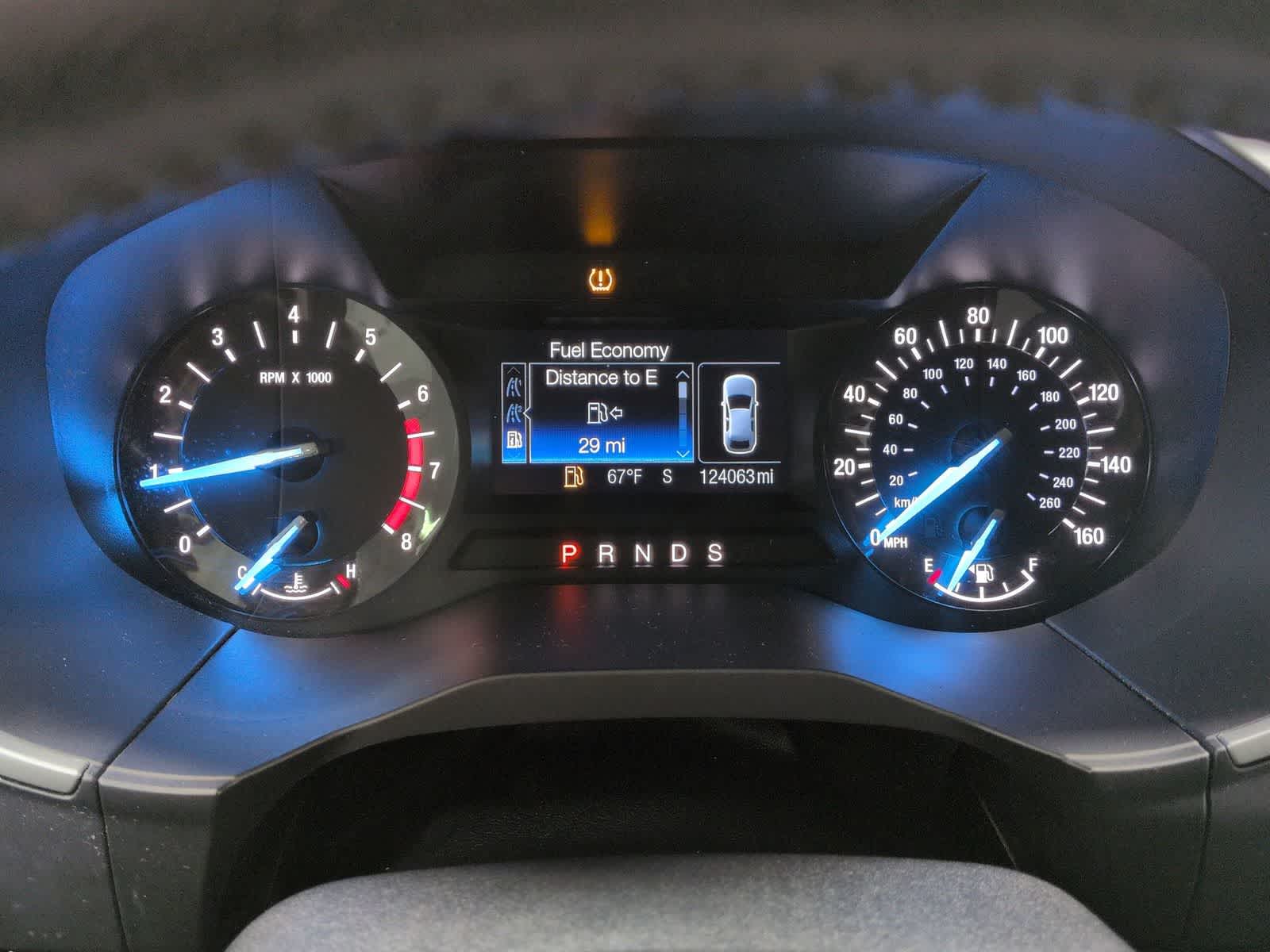 Thumbnail: 2017 Ford Edge - 32