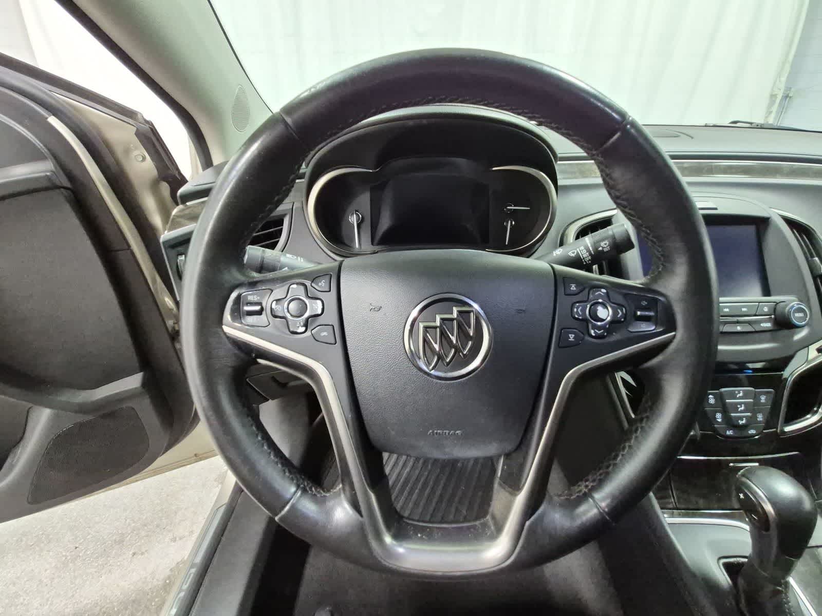 Thumbnail: 2015 Buick LaCrosse - 23
