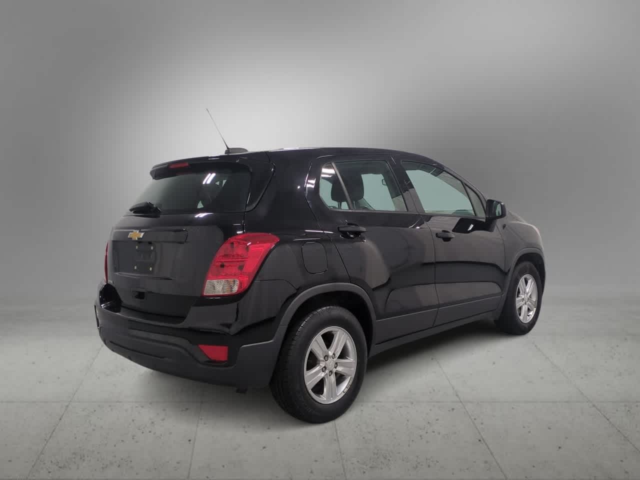 Thumbnail: 2019 Chevrolet Trax - 8