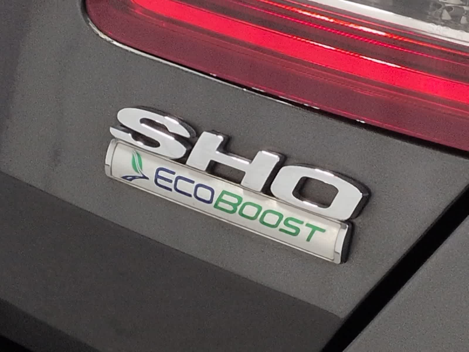 Thumbnail: 2017 Ford Taurus - 19