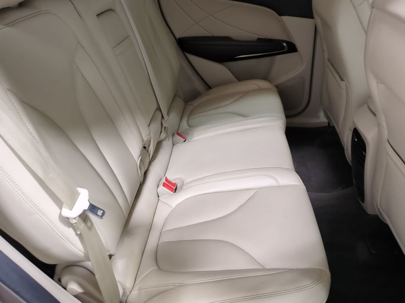 Thumbnail: 2018 Lincoln MKC - 27